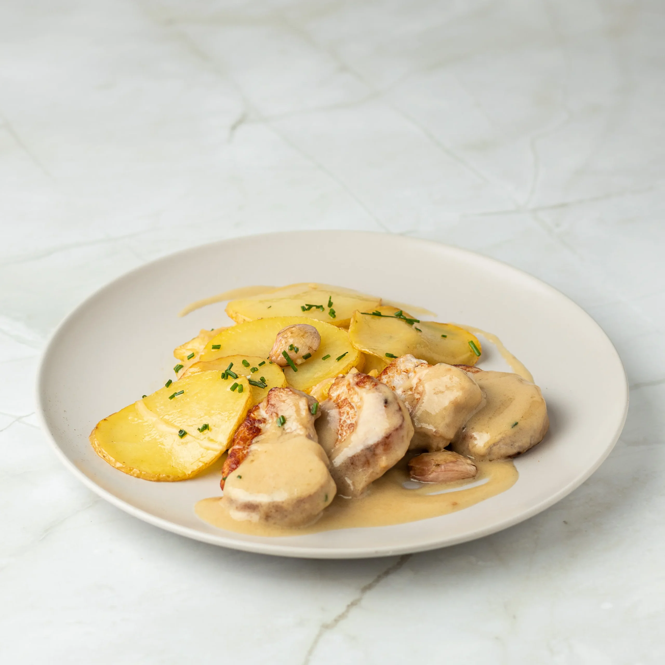 Solomillo-al-whisky.webp Solomillo al whisky con patatas panaderas - Imagen 1